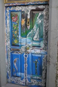 Porte peinte de la rue Santa Maria